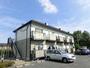 建物外観　駐車場敷地広いです