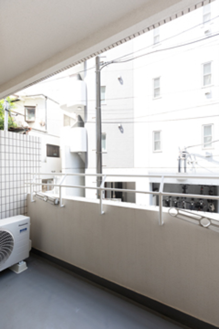バルコニー　※写真は同タイプ住戸です。