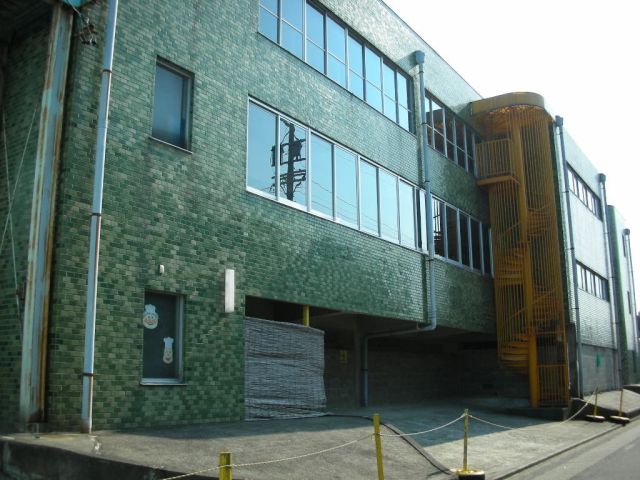 幼稚園・保育園　称円寺保育園（幼稚園・保育園）まで390m