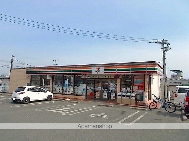 コンビニ　セブンイレブン飛田３丁目店（コンビニ）まで850m