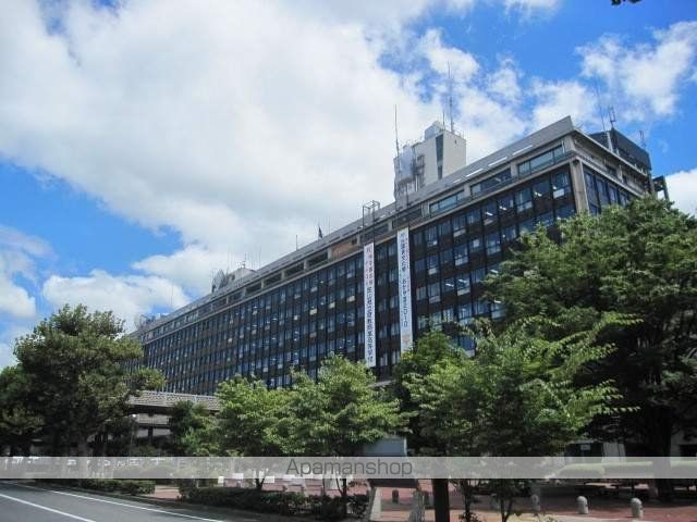 役所　岡山県庁（役所）まで819m