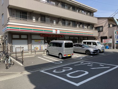 コンビニ　セブン-イレブン 大和林間２丁目店（コンビニ）まで649m