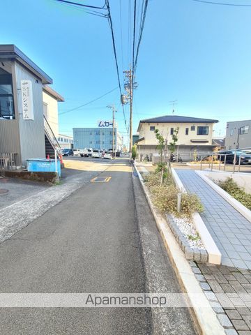 その他　周辺道路（その他）まで1m