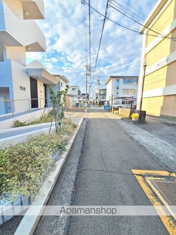 その他　周辺道路（その他）まで1m