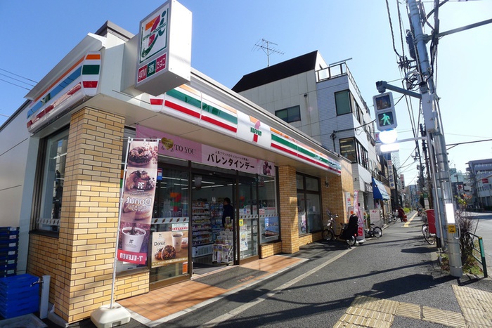 コンビニ　セブンイレブン豊島南大塚１丁目南店（コンビニ）まで63m