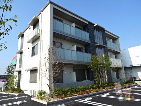 建物外観　外観写真（昼）