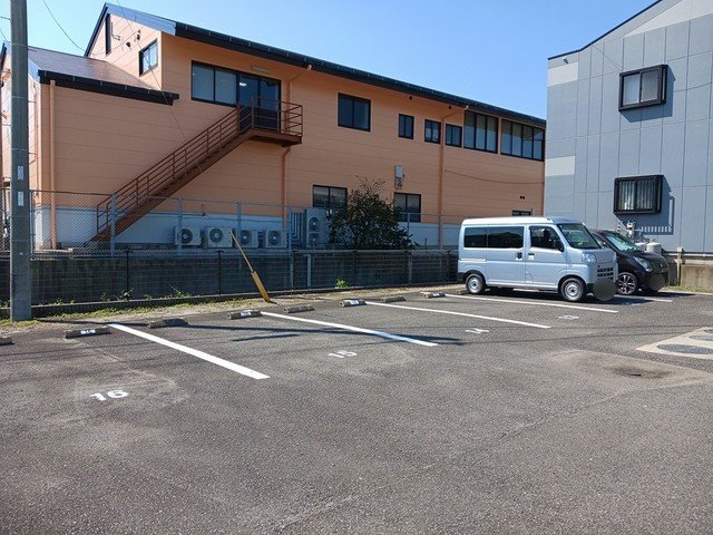 駐車場　駐車場があります