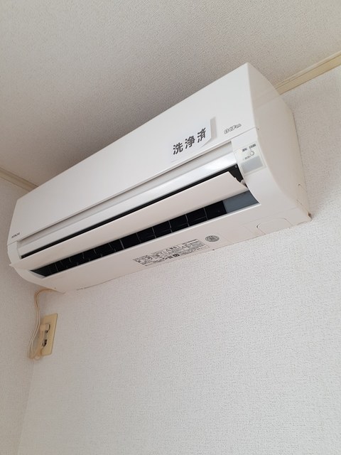 その他設備　嬉しいエアコン付きです★