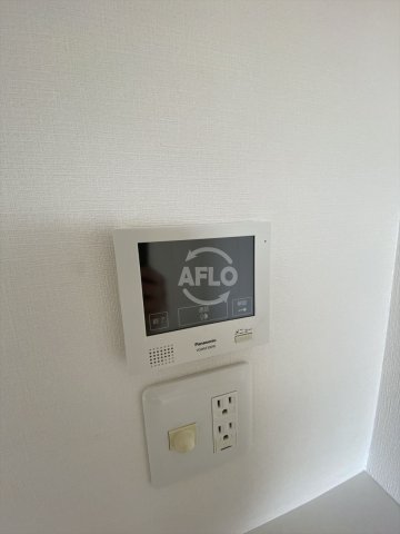 セキュリティ　フォーリアライズ京橋　TVモニター付きインターホン
