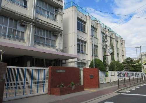 小学校　聖賢小学校（小学校）まで300m