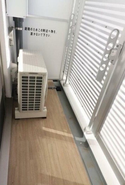 バルコニー　バルコニーあります