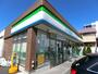 コンビニ　ファミリーマート 東葛西三丁目店（コンビニ）まで576m