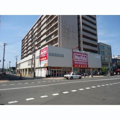 ショッピングセンター　マックスバリュ琴似店（ショッピングセンター）まで572m