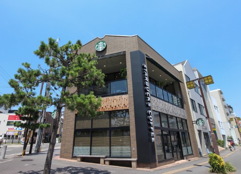 飲食店　スターバックスコーヒー覚王山店（飲食店）まで240m