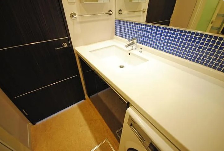 洗面設備　※別部屋の参考写真です。