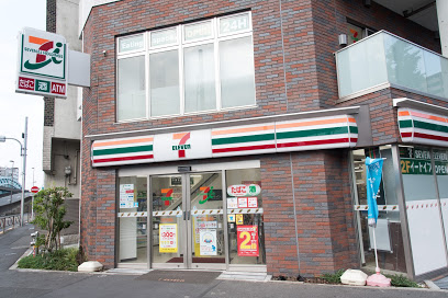 コンビニ　セブンイレブン 荒川千住大橋店（コンビニ）まで196m