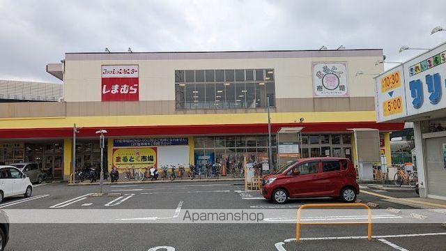 ショッピングセンター　まるとく市場門真南店（ショッピングセンター）まで1323m