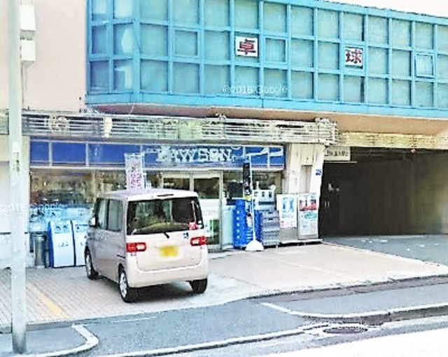 コンビニ　ローソン長田上池田店（コンビニ）まで241m