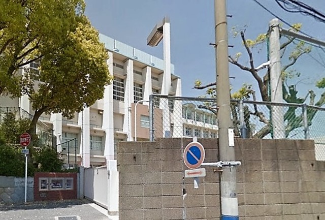 小学校　神戸市立池田小学校（小学校）まで1235m