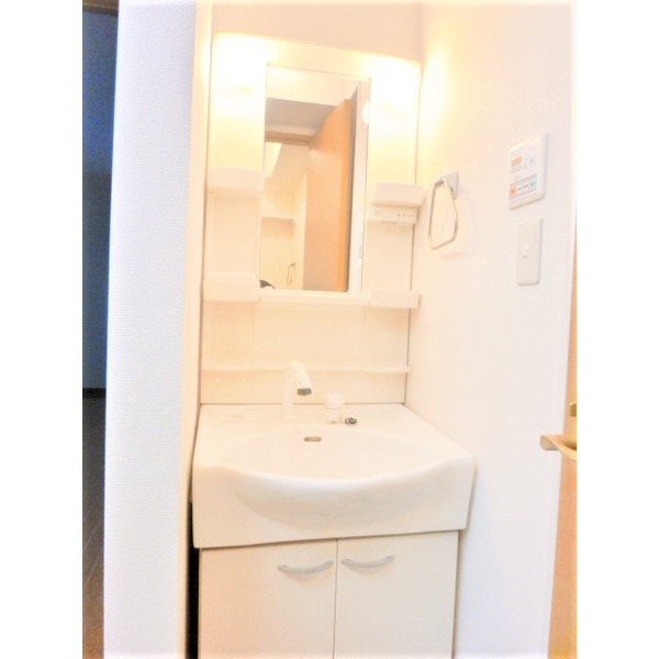 洗面設備　他部屋参考写真