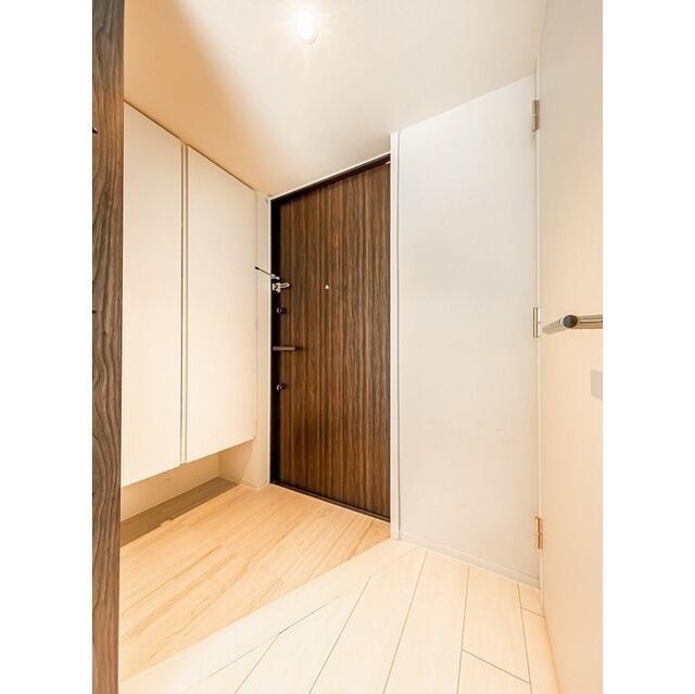 玄関　シンプルで使いやすい玄関です