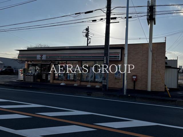 コンビニ　セブン-イレブン 八潮中央店（コンビニ）まで260m