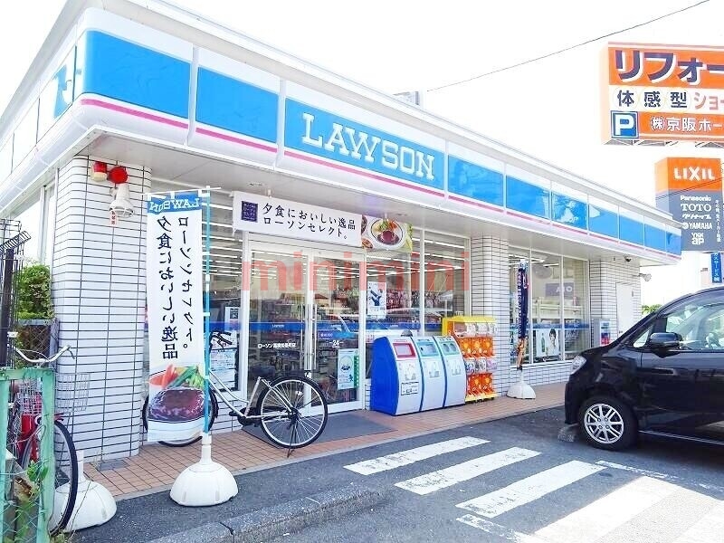 コンビニ　ローソンHA阪急高槻市店（コンビニ）まで321m