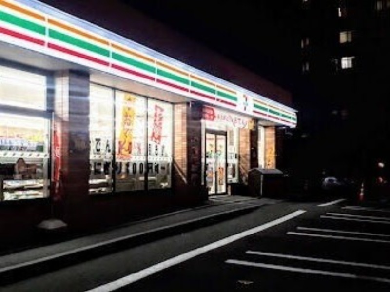 コンビニ　セブンイレブン札幌北26条店（コンビニ）まで166m