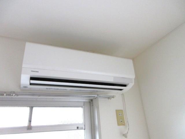 その他設備　エアコン2基