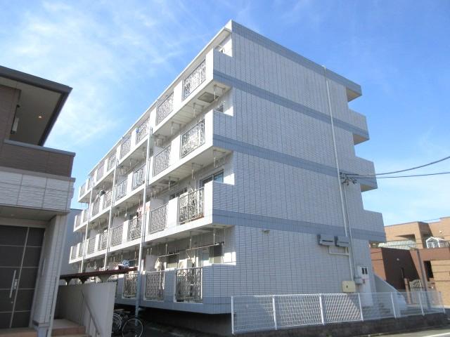 建物外観　4階建てRCマンション