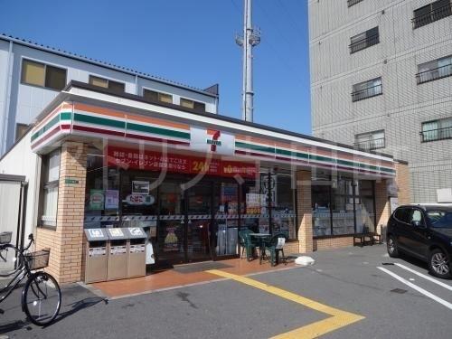 コンビニ　セブンイレブン大阪加美北2丁目店（コンビニ）まで48m