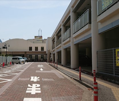 役所　戸塚区役所 東戸塚地区センター（役所）まで2549m