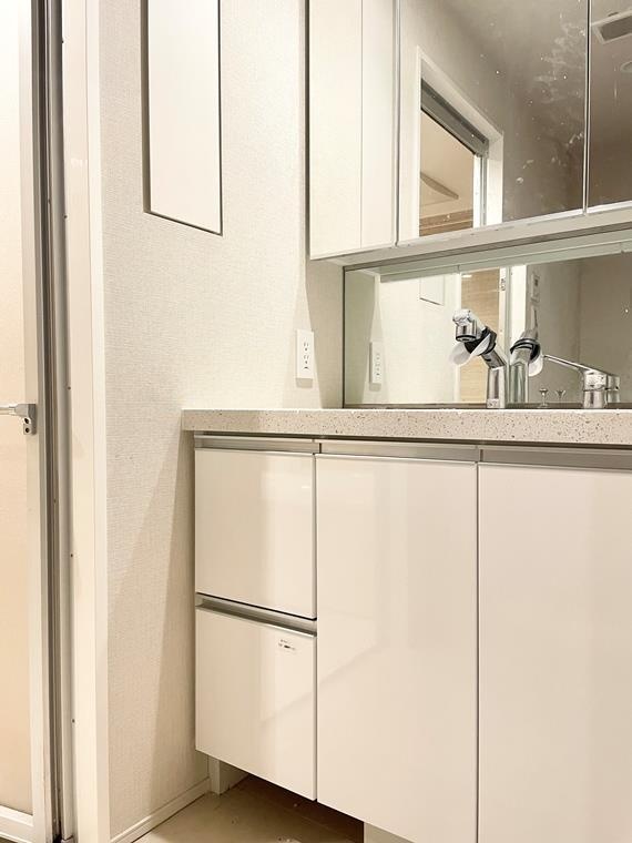 洗面設備　別部屋参考写真