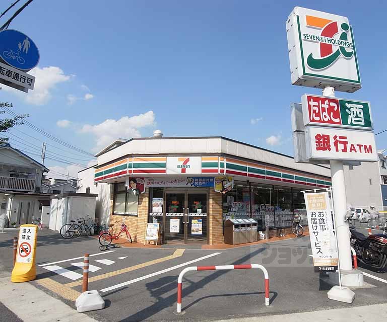 コンビニ　セブンイレブン京都下津林水掛町店（コンビニ）まで210m