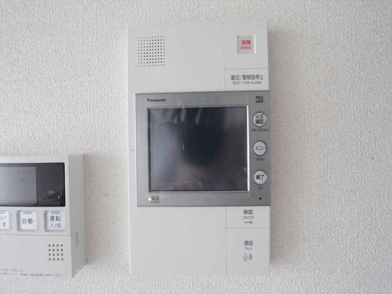 セキュリティ　TVモニター付インターホン完備