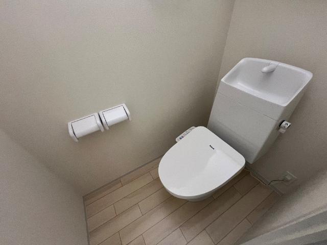 トイレ　シャワー付トイレ