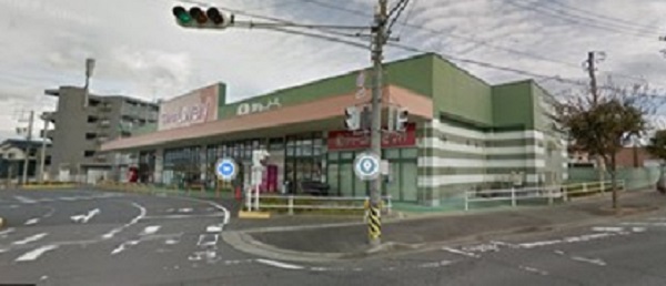 スーパー　ぎゅーとら持川店（スーパー）まで678m