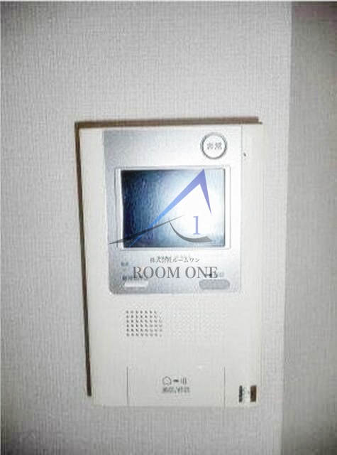 セキュリティ　モニター付きインターホンです。