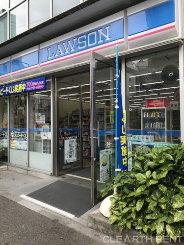 コンビニ　ローソン 新橋四丁目店（コンビニ）まで185m