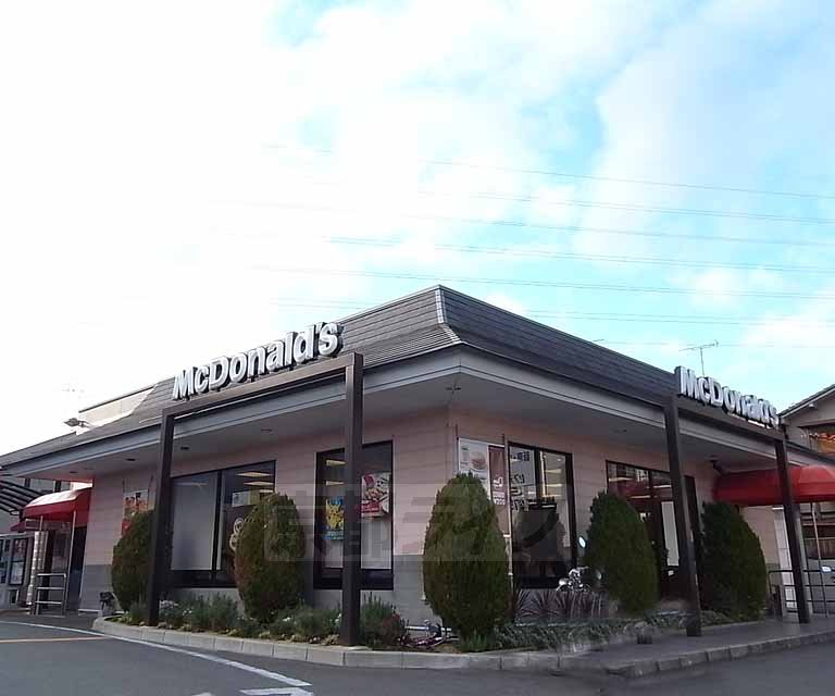 飲食店　マクドナルド京都桂東店（飲食店）まで300m