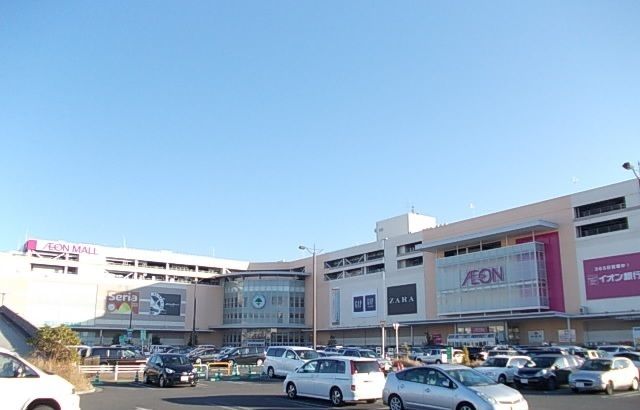 ショッピングセンター　イオンモールナゴヤドーム前店（ショッピングセンター）まで900m