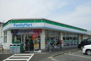 コンビニ　ファミリーマート 成田飯田町店（コンビニ）まで600m