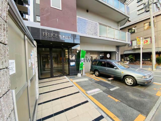エントランス　エントランス部分