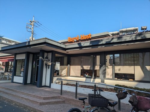 飲食店　ロイヤルホスト善福寺店（飲食店）まで122m