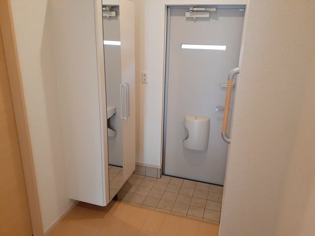 玄関　明るい玄関です