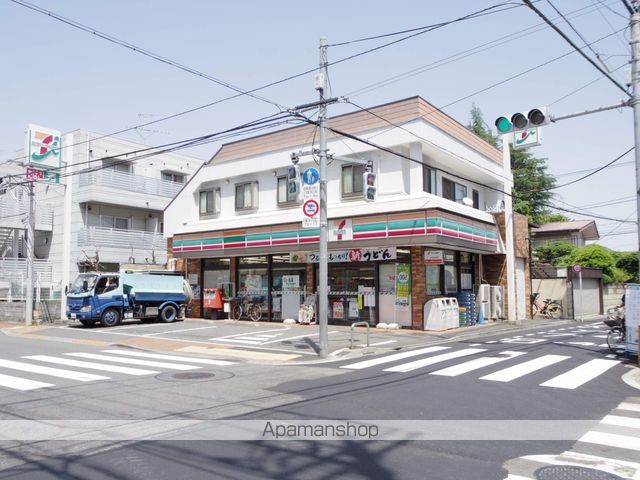 コンビニ　セブンイレブン（コンビニ）まで513m