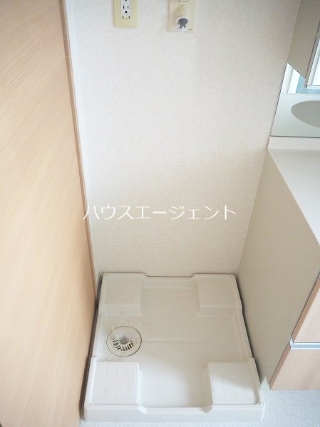 その他　洗濯機置場は洗面所にございます。