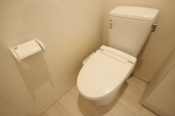 トイレ　※別部屋の写真です