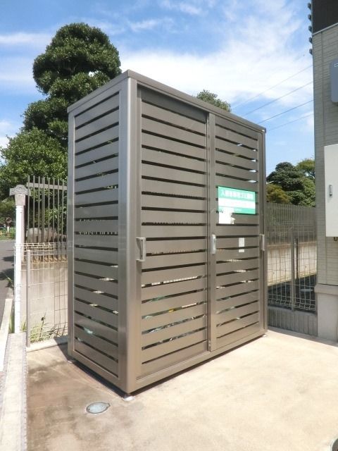 その他　ごみ捨て場も敷地内にございます