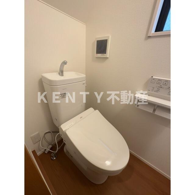トイレ　シンプルで使いやすいトイレです